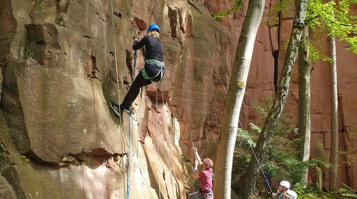 Übungen zur Spaltenbergung | © Sven Steinwald