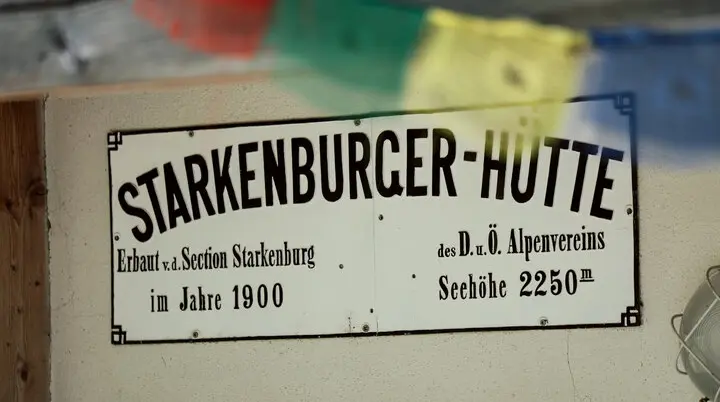 © Stubaier Höhenweg / Bildquelle: PUNKT.AGENCY 